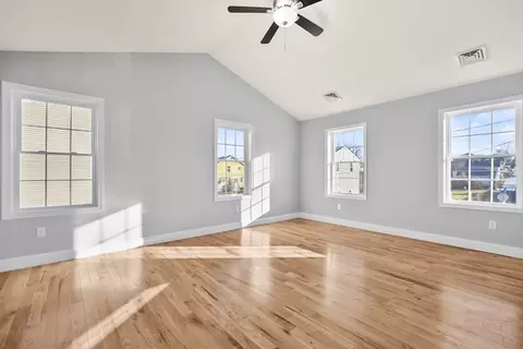 81 Keeley St, Fall River, MA 02722 photo 7