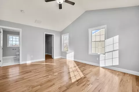 81 Keeley St, Fall River, MA 02722 photo 9