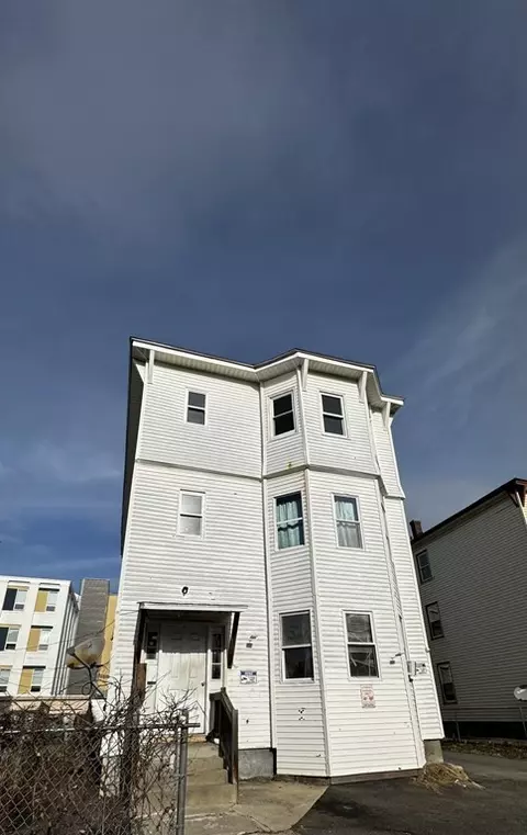 22 Jaques Ave, Worcester, MA 01610 photo 2
