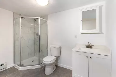 12 Marsh Ave, Worcester, MA 01605 photo 19
