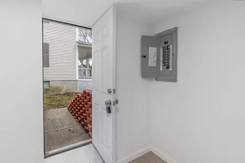 12 Marsh Ave, Worcester, MA 01605 photo 24