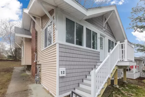12 Marsh Ave, Worcester, MA 01605 photo 3