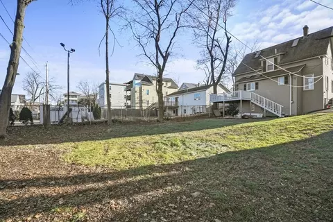 52 Birch St, Worcester, MA 01603 photo 35