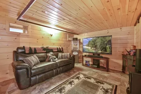 53 Chilmark St, Worcester, MA 01604 photo 21