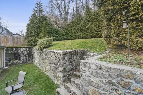 53 Chilmark St, Worcester, MA 01604 photo 32