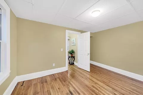 17-19 Braddock St, Springfield, MA 01109 photo 21