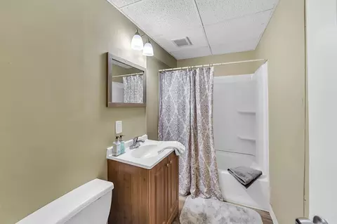 17-19 Braddock St, Springfield, MA 01109 photo 16
