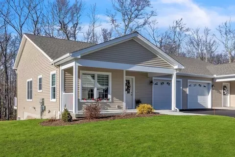 5 Sunrise Gln #5, Wilbraham, MA 01095