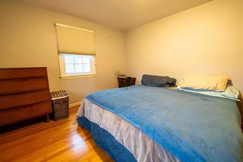 109 Dewitt St, Springfield, MA 01129 photo 14