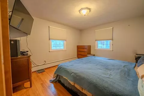 109 Dewitt St, Springfield, MA 01129 photo 13