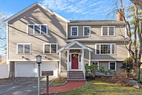35 Pinewood, Wellesley, MA 02482