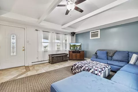 53 View St, Dracut, MA 01826 photo 9