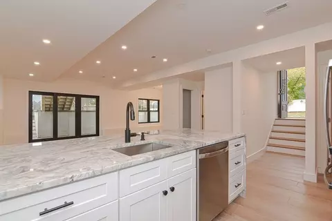 91 93 Green St, Reading, MA 01867 photo 30