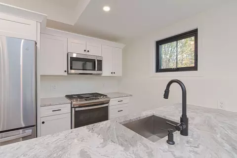 91 93 Green St, Reading, MA 01867 photo 31