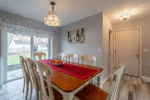 2 Bailin Dr, Worcester, MA 01604 photo 16