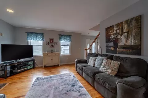 2 Bailin Dr, Worcester, MA 01604 photo 18