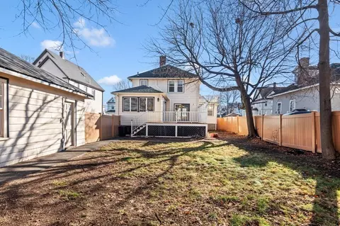 6 Stone St, Saugus, MA 01906 photo 3