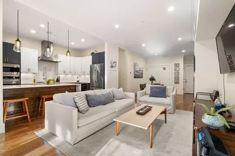 509 E 2nd #4, Boston, MA 02127