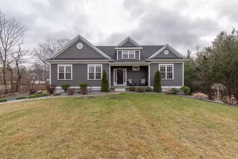 933 Pleasant St, Attleboro, MA 02703