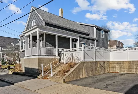 30 Arizona St, Fall River, MA 02723 photo 2