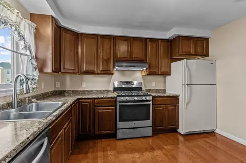30 Arizona St, Fall River, MA 02723 photo 16
