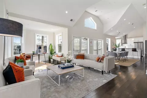 384 Highland Ave #3, Somerville, MA 02144
