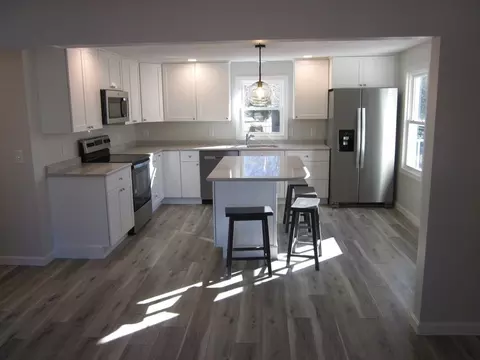 6 James St, Webster, MA 01570 photo 15
