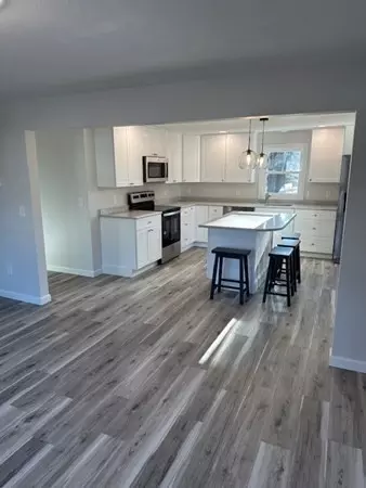 6 James St, Webster, MA 01570 photo 1