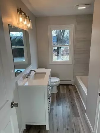 6 James St, Webster, MA 01570 photo 18