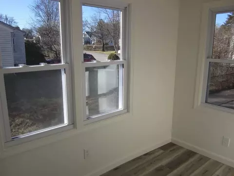 6 James St, Webster, MA 01570 photo 6