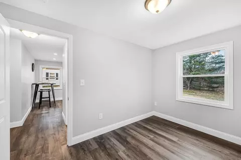 70 Kirk Dr, Springfield, MA 01109 photo 26