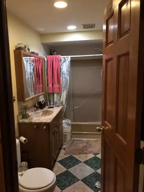 41 Barclay St, Worcester, MA 01604 photo 7