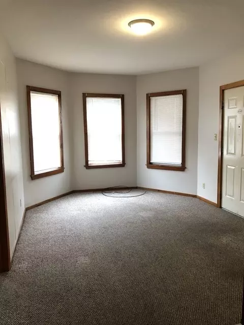 41 Barclay St, Worcester, MA 01604 photo 9