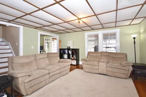 51 Elm Ave, Fairhaven, MA 02719 photo 4