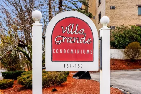 159 Franklin St #D2, Stoneham, MA 02180 photo 2