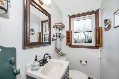 6 Oakland Rd, Reading, MA 01867 photo 11