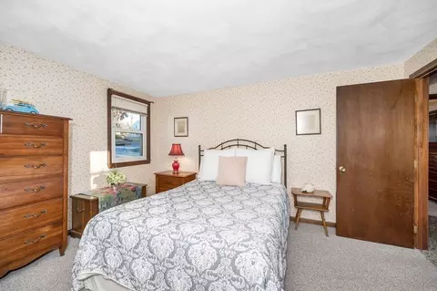 6 Oakland Rd, Reading, MA 01867 photo 13
