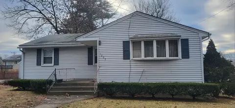 1205 Page Blvd, Springfield, MA 01104 photo 16