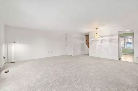 1 Oak Ridge Dr #4, Maynard, MA 01754 photo 8