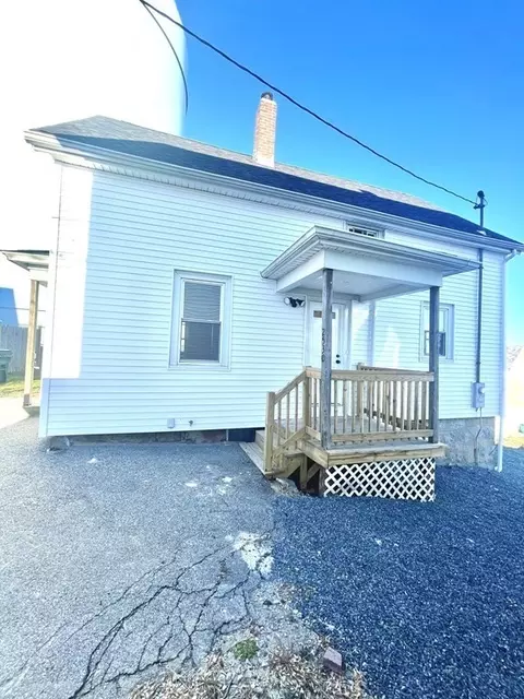 2530 S Main St, Fall River, MA 02724 photo 2