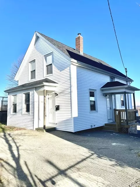 2530 S Main St, Fall River, MA 02724