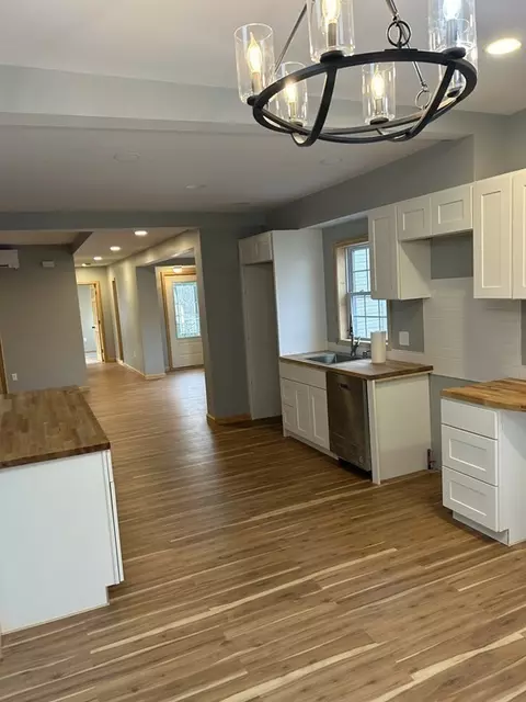126 Arizona St, Fall River, MA 02723 photo 12