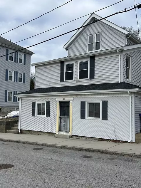 126 Arizona St, Fall River, MA 02723 photo 2