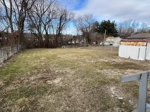 360 Chicopee, Chicopee, MA 01013 photo 15
