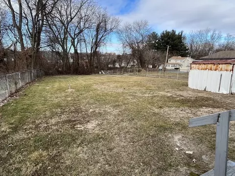 360 Chicopee, Chicopee, MA 01013 photo 14