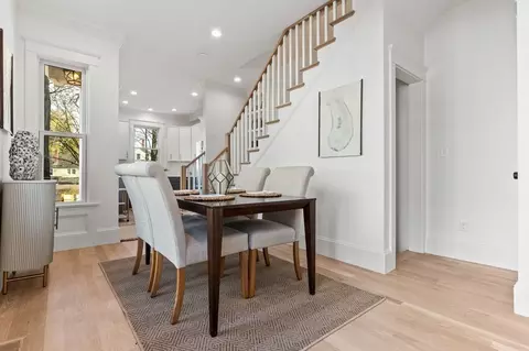 68 Washington St #68, Newburyport, MA 01950