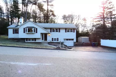 13 Evergreen Ave, Burlington, MA 01803