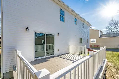 66 Moore St, Chicopee, MA 01013 photo 6