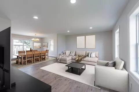 66 Moore St, Chicopee, MA 01013 photo 11