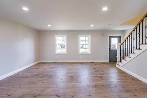 66 Moore St, Chicopee, MA 01013 photo 15